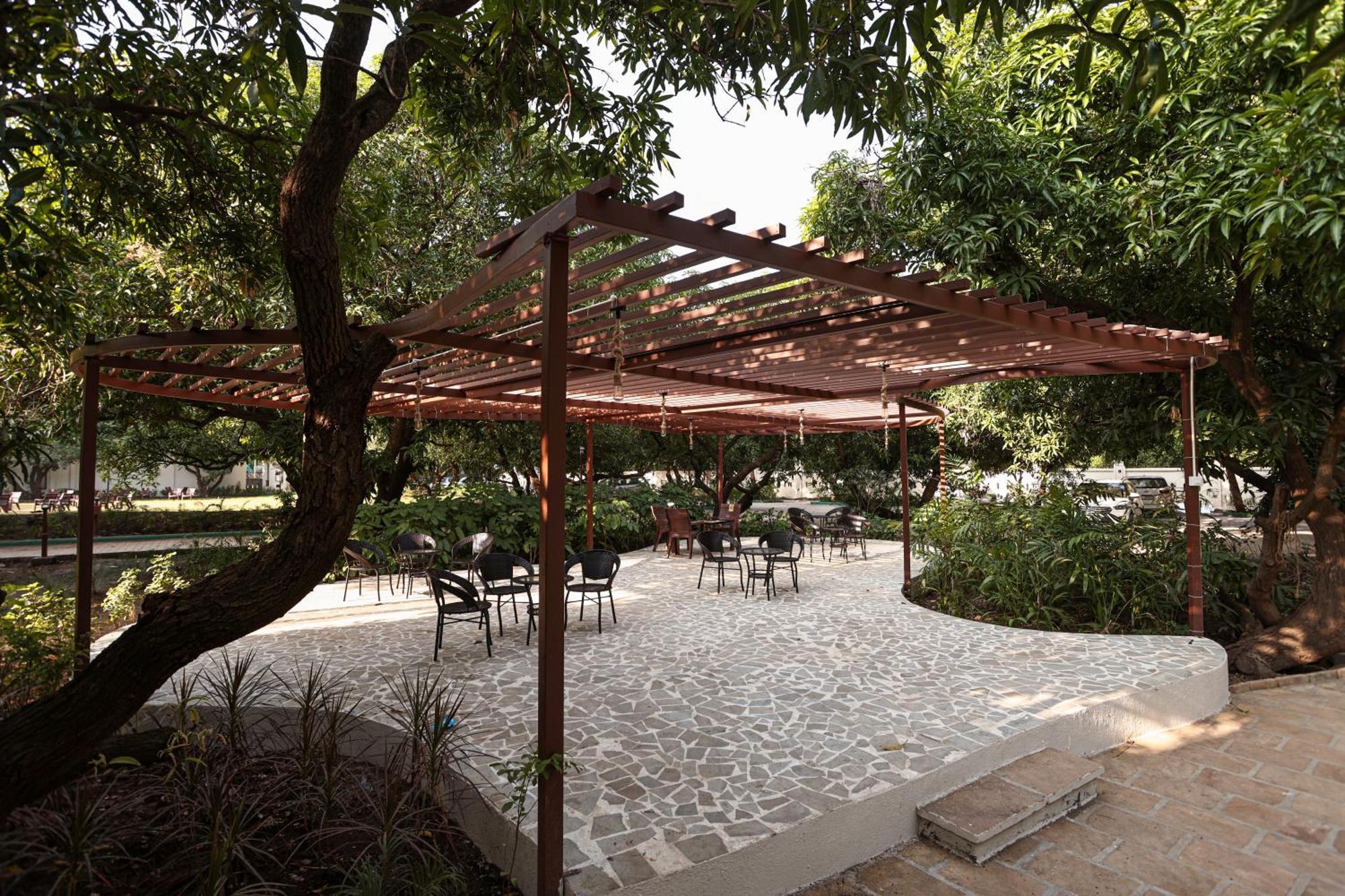 Le Casa Lion Resort A Premium Resort In Гирский лес Экстерьер фото